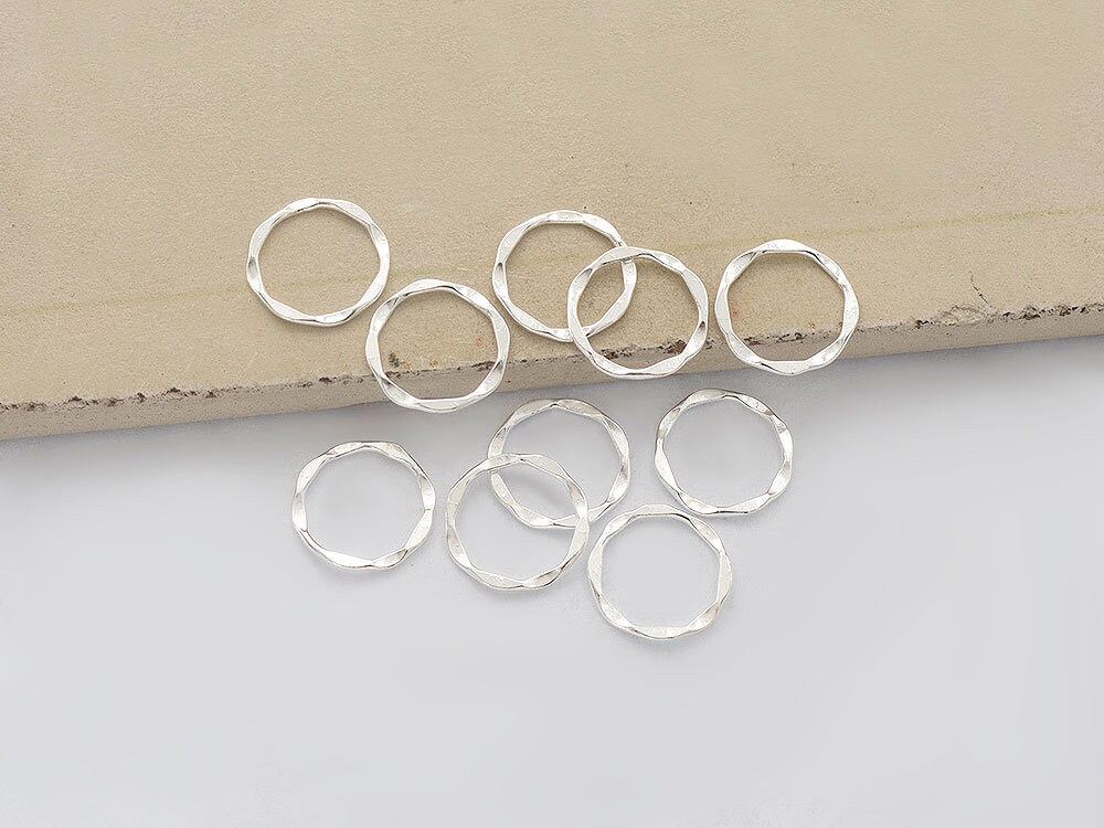10 Sterling Silver Double Closed Jump Rings / Figure 8 Connectors – 925 Findings #33416