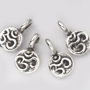 6 of Karen Hill Tribe Silver Ohm Printed Circle Disc Charms 6x2mm. :ka3788