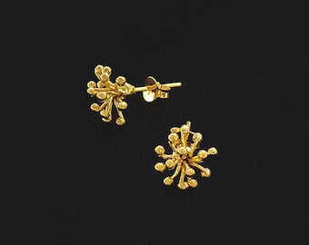 1 Pair of Karen Hill Tribe Silver Gold Vermeil Style Flower Stud Earrings 10mm.  :vm1135