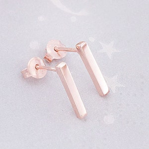 1 Pair of 925 Sterling Silver Rose Gold Vermeil Style Rectangle Stick Stud Earrings. 2x12 mm. :pg0250