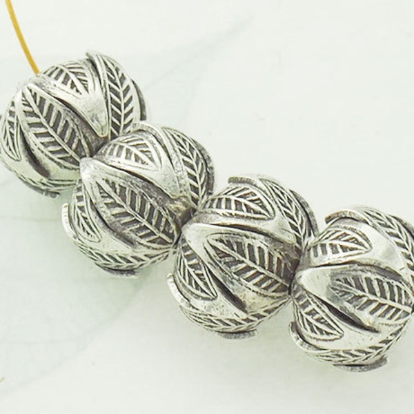 4 von Karen Hill Tribe Silber wilde Nuss Perlen 9,3 x 11 mm. :ka4043