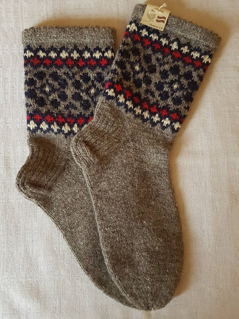 Size: EU 46-47 warm thick Men socks from natural sheep wool US 12-13 hand knitted
