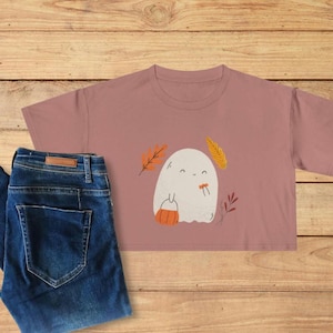 Women&#39;s Halloween Crop Top, Cute spooky halloween crop top, Halloween shirt, Fall Leaves Womens Crop Top, Ghost crop top, Halloween t shirt