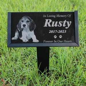 Custom Dog Memorial Stone, Personalized Black Granite Pet Memorial Stones, Pet Grave Marker, Dog Headstone Sympathy Engraved with Photo Text