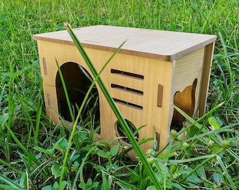 Caseta de madera para hámsteres enanos, jerbos y ratones: refugio natural para masticar, acogedor nido de descanso y accesorio para jaulas pequeñas.