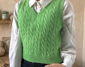 Cable Knit Vest: V-Neck, Cropped Fit, Y2K Street Style Sweater Vest Top