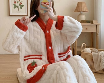 Damen Pyjama Set: Plüsch warm, Flanell weich, Winter gemütlich, Strickjacke Loungewear