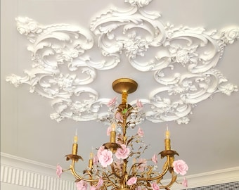 Rund blommig takkrosett med flera delar, Frankrikes arkitektoniska medaljong för ljuskrona, barockstil, ornamentik för heminredning