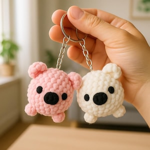 Mini Pig Keychain Amigurumi Pattern – Small Crochet PDF Toy