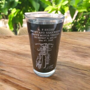 Motorcycle Patent Pint Glass - Engraved Glass - Beer Glass - Vintage Patent - Beer Mug - Pint Glass - Vintage Patent - Patent Gift - Bike