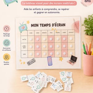 Peut inclure: Tableau de gestion du temps d'écran pour enfants de 3 ans et plus. Il présente un emploi du temps hebdomadaire avec des créneaux matin, après-midi et soir, et des pastilles repositionnables. Comprend un pot à crayons rose et des crayons de couleur.