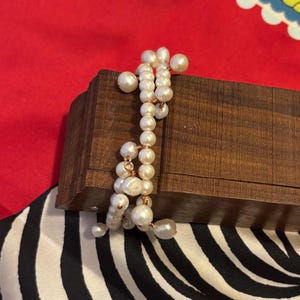 Copper memory wire pearl bracelet