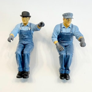 1:20.3 D&RGW K-Series Locomotive Engineer and Fireman Ver 2. Primed, unpainted