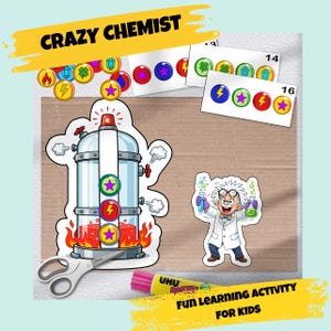 Könnte beinhalten: Ein farbenfrohes Crazy Chemist-Aktivitätsset für Kinder. Das Bild zeigt einen Cartoon-Wissenschaftler, ein großes Laborgerät und Spielkarten mit verschiedenen Symbolen. Enthält Schere und Kleber.