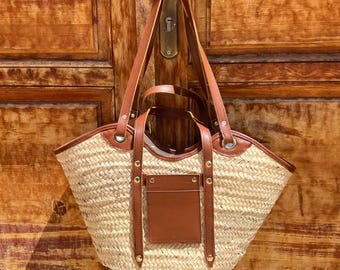 Handmade Straw Beach Tote: Boho Chic Woven Market Bag with Leather Handles