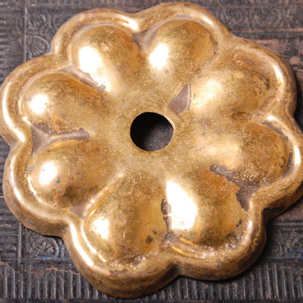 Vintage brass plate, brooch, finding, pendant