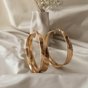 Créoles surdimensionnées, créoles épaisses, grosses créoles dorées, grandes créoles dorées, créoles plaquées, grosses créoles