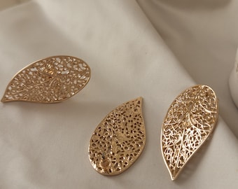 Leaf jewelry set, Leaf earrings studs, Leaf ring gold, Nature jewelry set, Big jewelry set, Ring and earring set, Modern jewelry set