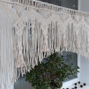 48&quot; Makramee Valance für Fenster Makramee Bogen kurze Küche Vorhang Boho Makramee Valance Wandbehang Dekor Eingang Vorhang über die Tür aufhänger
