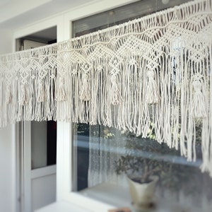 72&quot; Macrame valance for wide window Macrame arch Kitchen curtain Boho home decor Bohemian cafe curtain White valance Window treatments