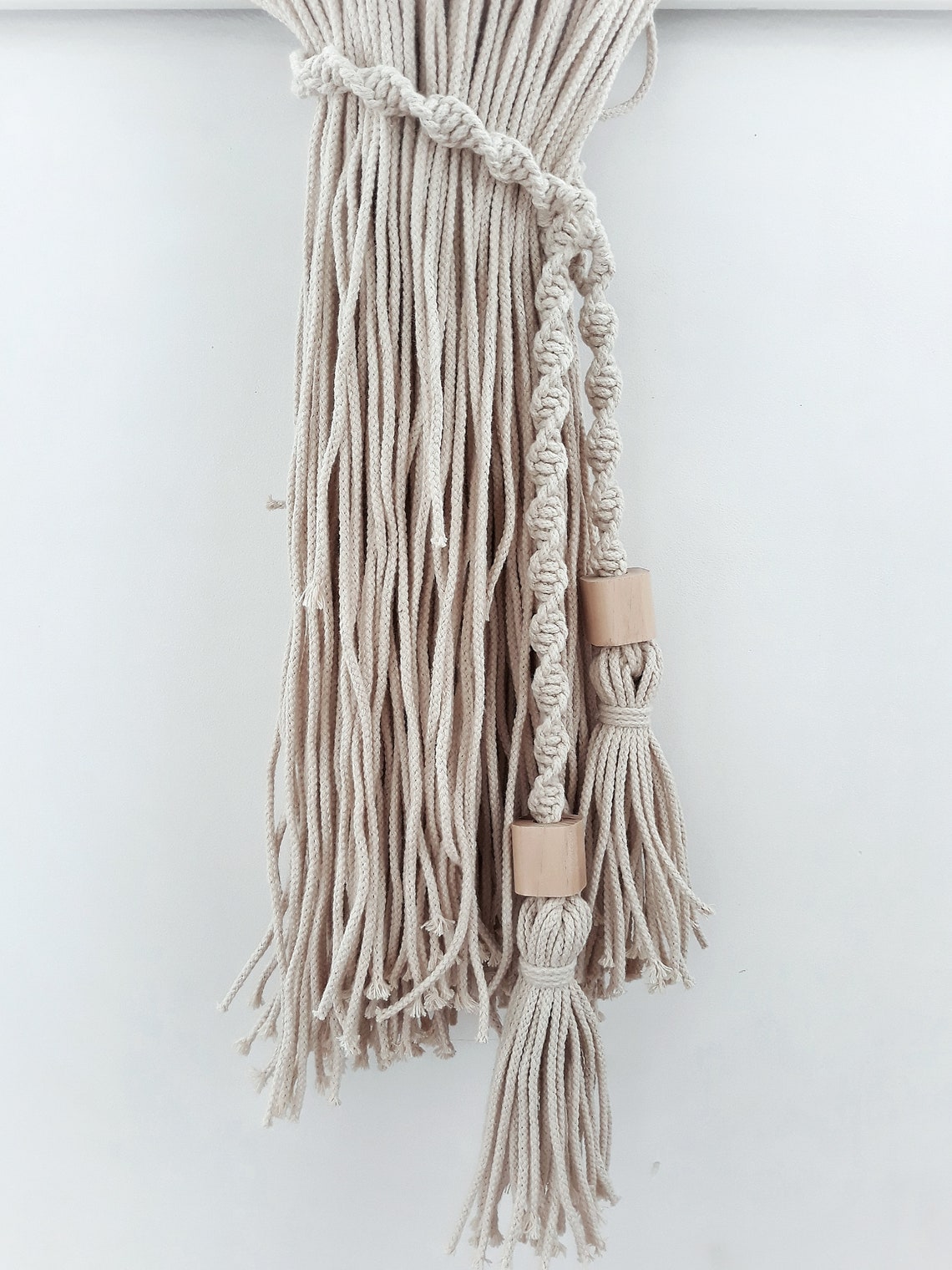 Set of 2 Macrame Tie Backs Curtain Holdback Curtain Tieback Etsy