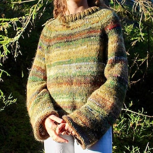 Mönster för stickad tröja av garnrester