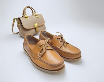 Handgemaakte Turkse leren bootschoenen | Minimalistische veterloafers voor dames