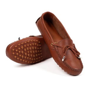 Genuine leather womens shoes with supportive sole