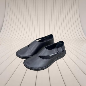 Genuine Leather Shoes | Black Handmade Leather Flats – Women’s Orthopedic Barefoot Shoes, Wide Fit, Minimal Everyday Style