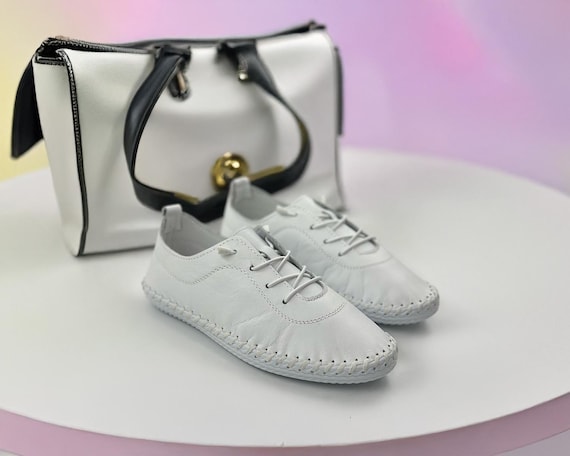Handmade Genuine Leather Shoes | White Women’s Shoes | Minimalist Lace-Up Flats | Comfortable Casual Walking Shoes | Turkish Leather