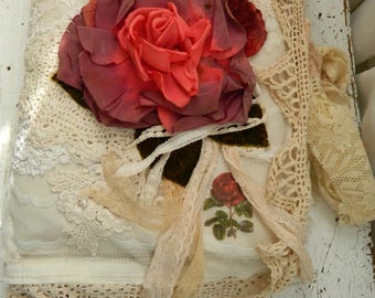 Shabby Chic Fabric Junk Journal: Embellished Lace, Vintage Rose