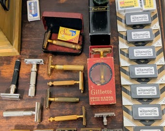 Vintage Gillette Aristocrat Razor Set #66, Made in England, Model