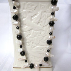 Long Black and White Necklace of Black Glass Beads and White Fresh Water Blister Pearls image 4