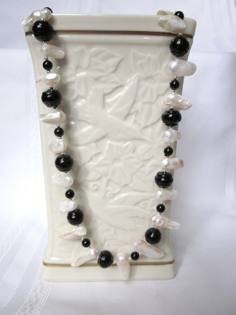 Long Black and White Necklace of Black Glass Beads and White Fresh Water Blister Pearls image 4