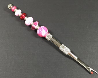 Sewing, Seam Ripper, Lampwork Beaded, Pink, Artisan Crafted, OOAK, SRAJD, Unique, One of a Kind