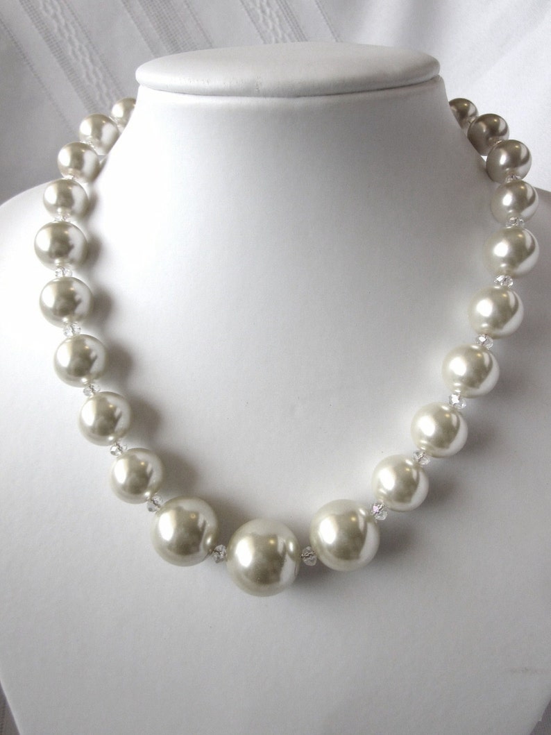 Pearl Necklace Elegant Ecru cream off White Pearl Single - Etsy