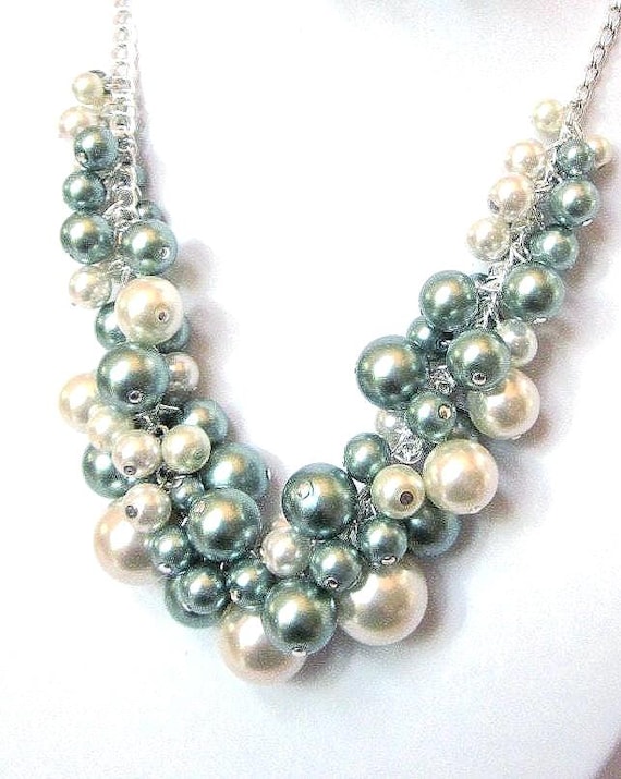 Sage Green Pearl Cluster Necklace Set: Bridal Wedding Jewelry - Etsy