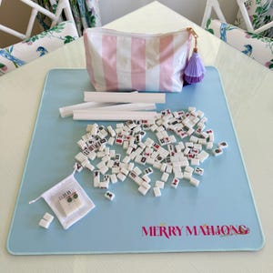 Travel Mahjong Mat Foldable Non Slip | Portable Mahjong Game Mat | Compact Mahjong Accessories | Gift for Mahjong Players | Blue / Purple
