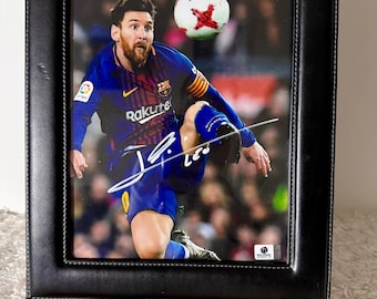 リオネル・メッシの直筆サインカード（証明書付き） - Etsy 日本