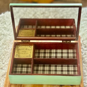 Rare Antique Primitive Wood Musical Jewelry Box 9x6. Old Green Paint. Very nice piece and great condition.