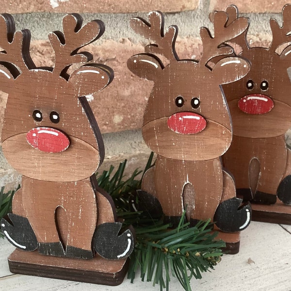 Hand-Painted Wood Reindeer: Rustic Christmas Tiered Tray Decor