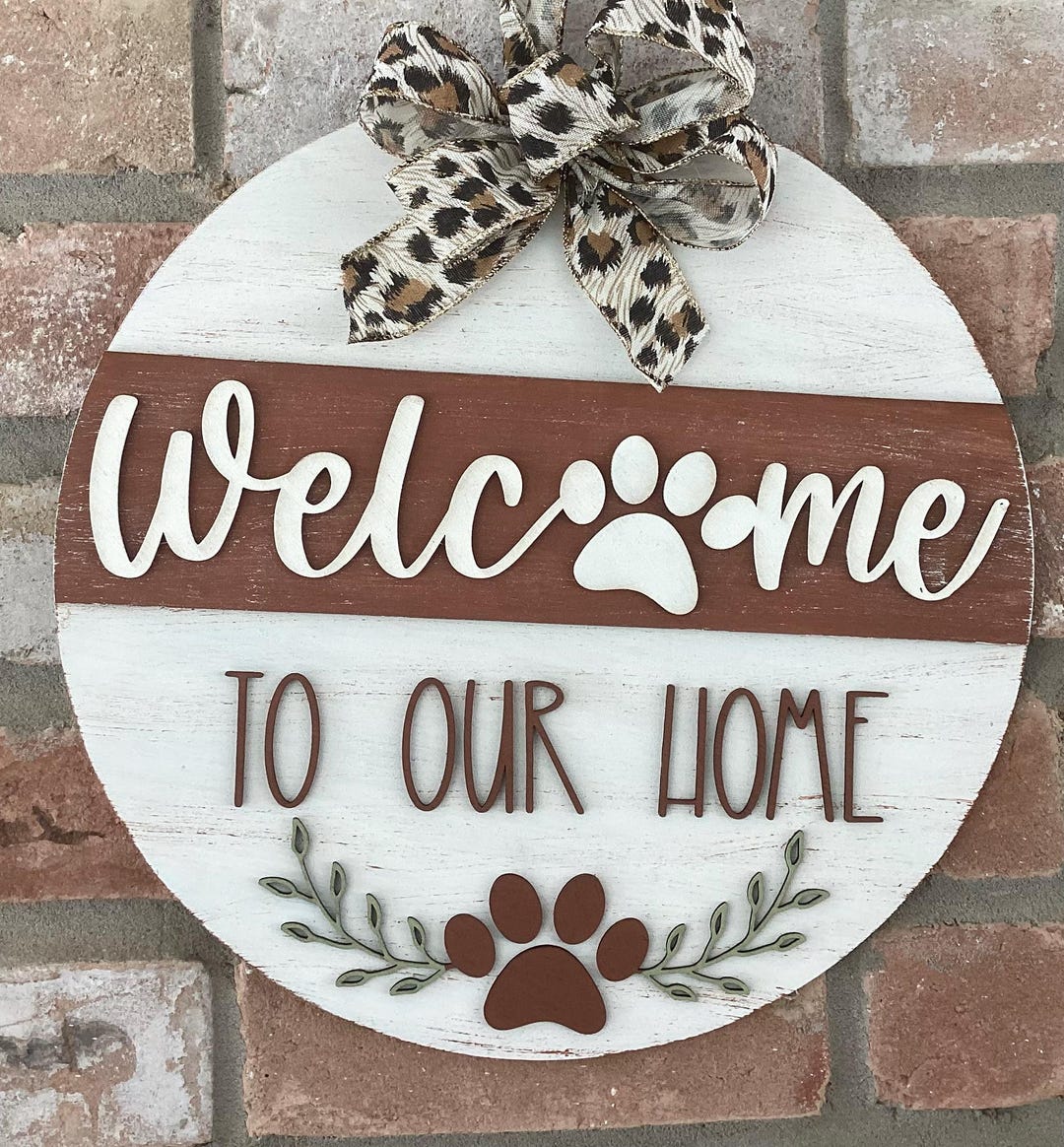 Round Welcome Sign: Rustic Wood Paw Print Door Decor - Etsy