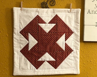 Red Calico Mini Quilt: Traditional Double T Patchwork, 14.5&quot; Square