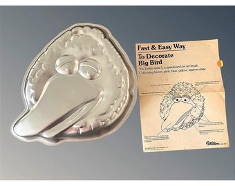 Vintage 1977 Wilton Big Bird Cake Pan Sesame Street Muppets Aluminum 502-7407
