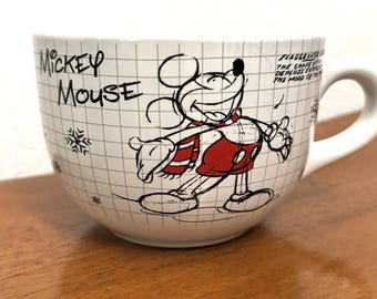 Taza navideña de Mickey Mouse con diseño de Disney Sketchbook (taza grande para sopa)