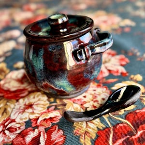 Handmade Ceramic Sugar Bowl With Spoon Lidded Pottery Tea Leaf Jar Cozy Cottage Kitchen Decor For Tea Lover Birthday Gift For Mom