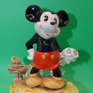 Vintage SCHMID Mickey Mouse Musical Figurine / Works!!! / It's A Small World image 1
