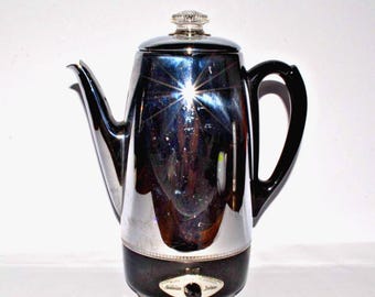 Cafetera eléctrica automática Sunbeam AP-20 vintage, cromada, probada y en funcionamiento.