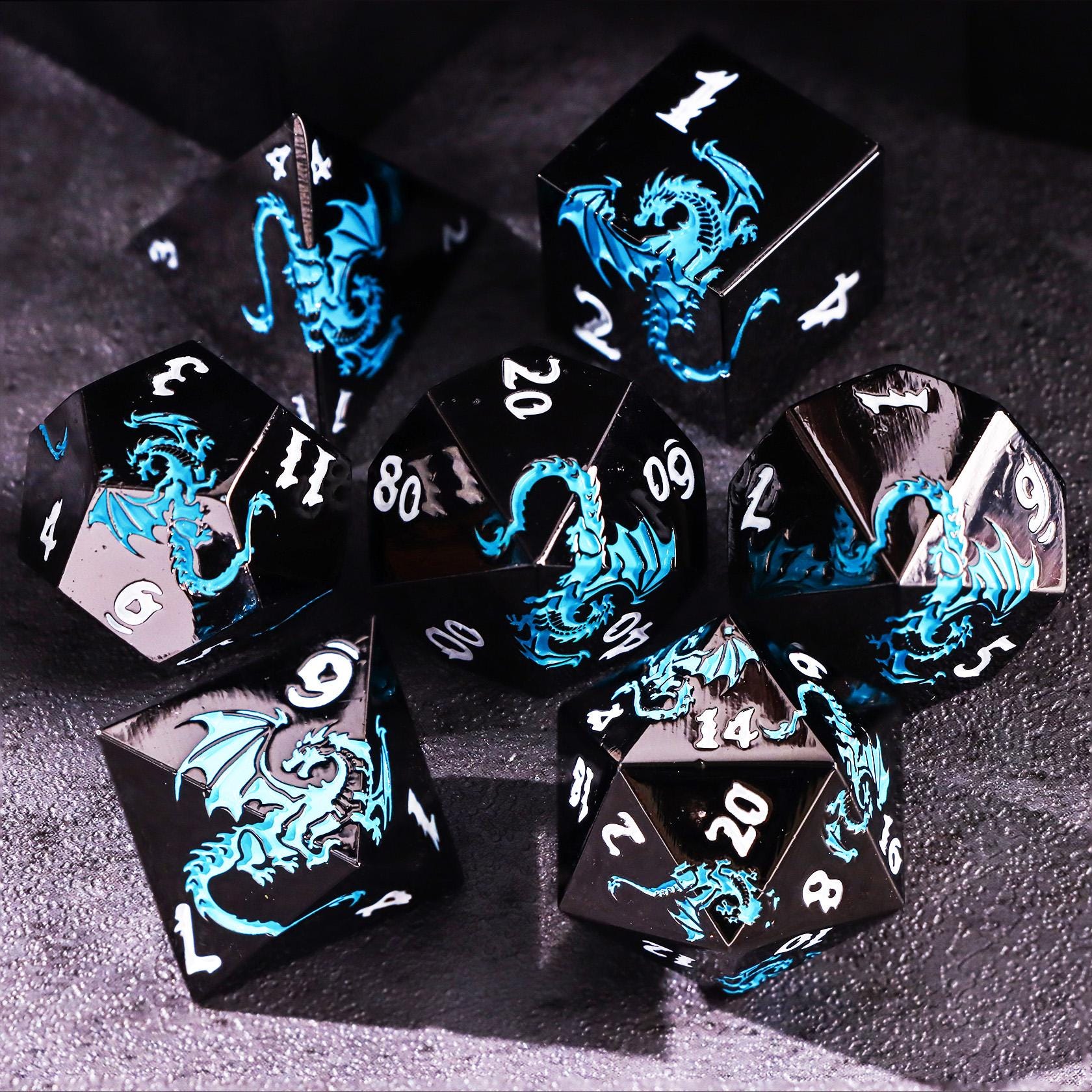 Personnalisable D6 DND Dice Donjons et Dragons Jeux de société sur table Magic The Gathering RPG Multicolore Cadeau personnel unique D10 D20 D8 D4 Personnalisable D6 DND Dice Donjons et Dragons Jeux de société sur table Magic The Gathering RPG Multicolore Cadeau personnel unique D10 D20 D8 D4