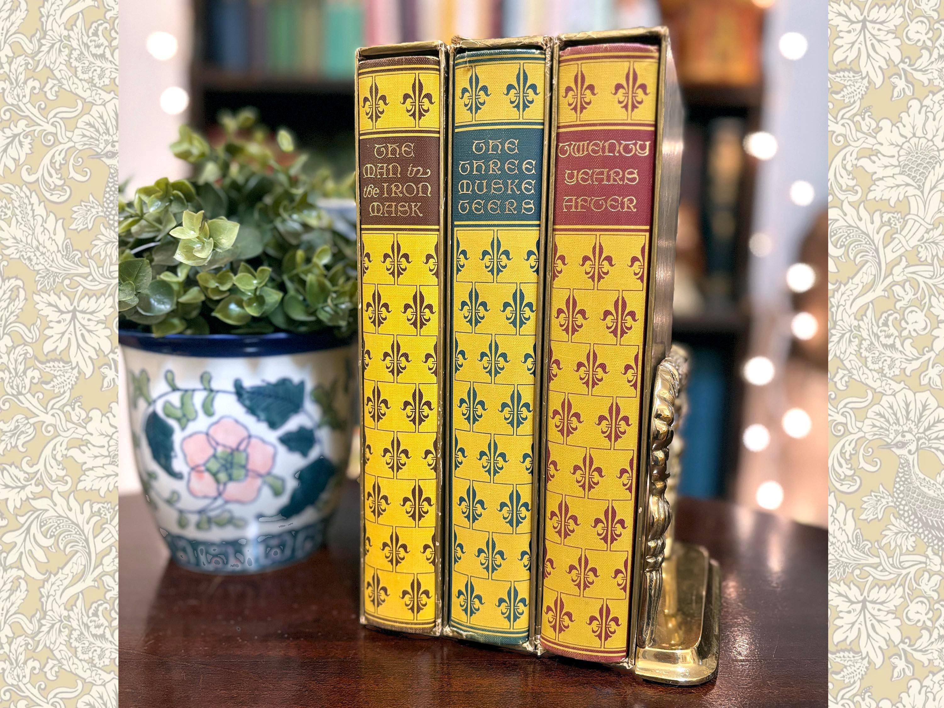 Alexander Dumas 3-vol Heritage Press Set 1953 the Three Musketeers